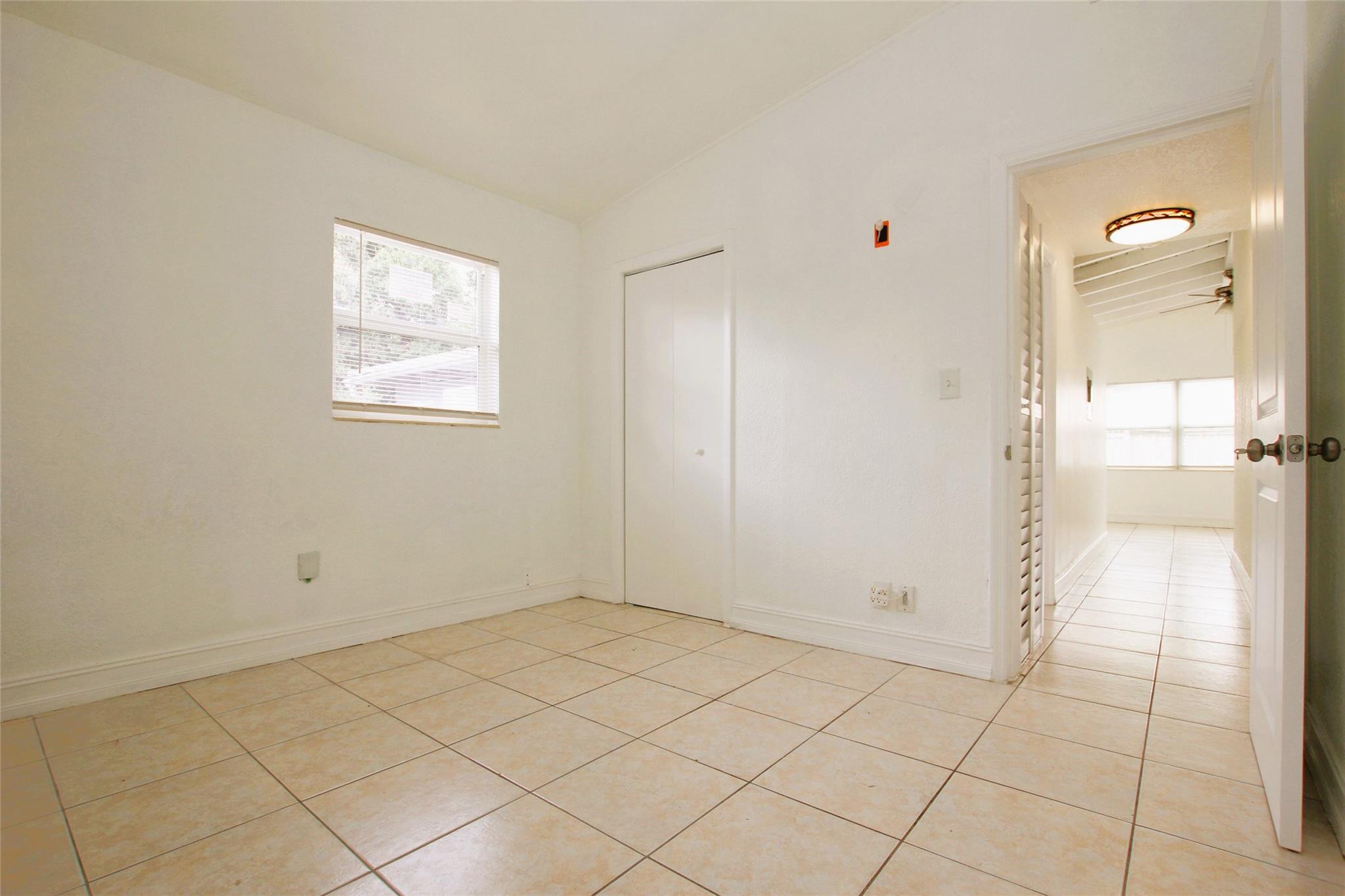 1545 NW 15th Ter