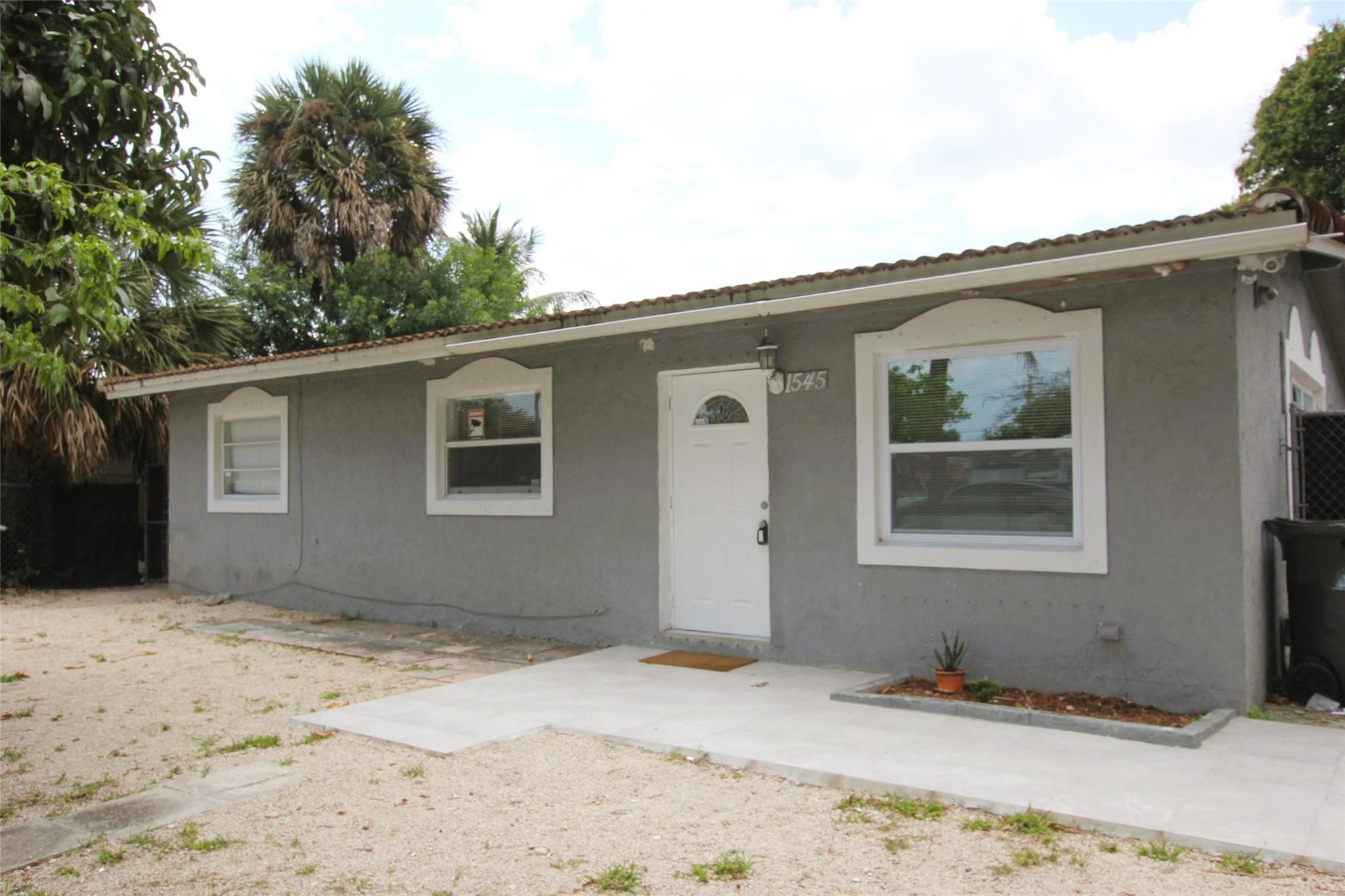 1545 NW 15th Ter