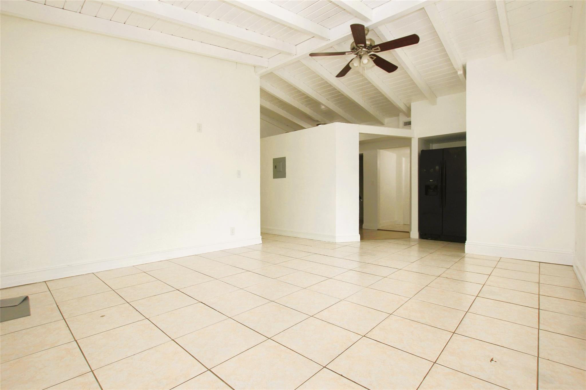 1545 NW 15th Ter