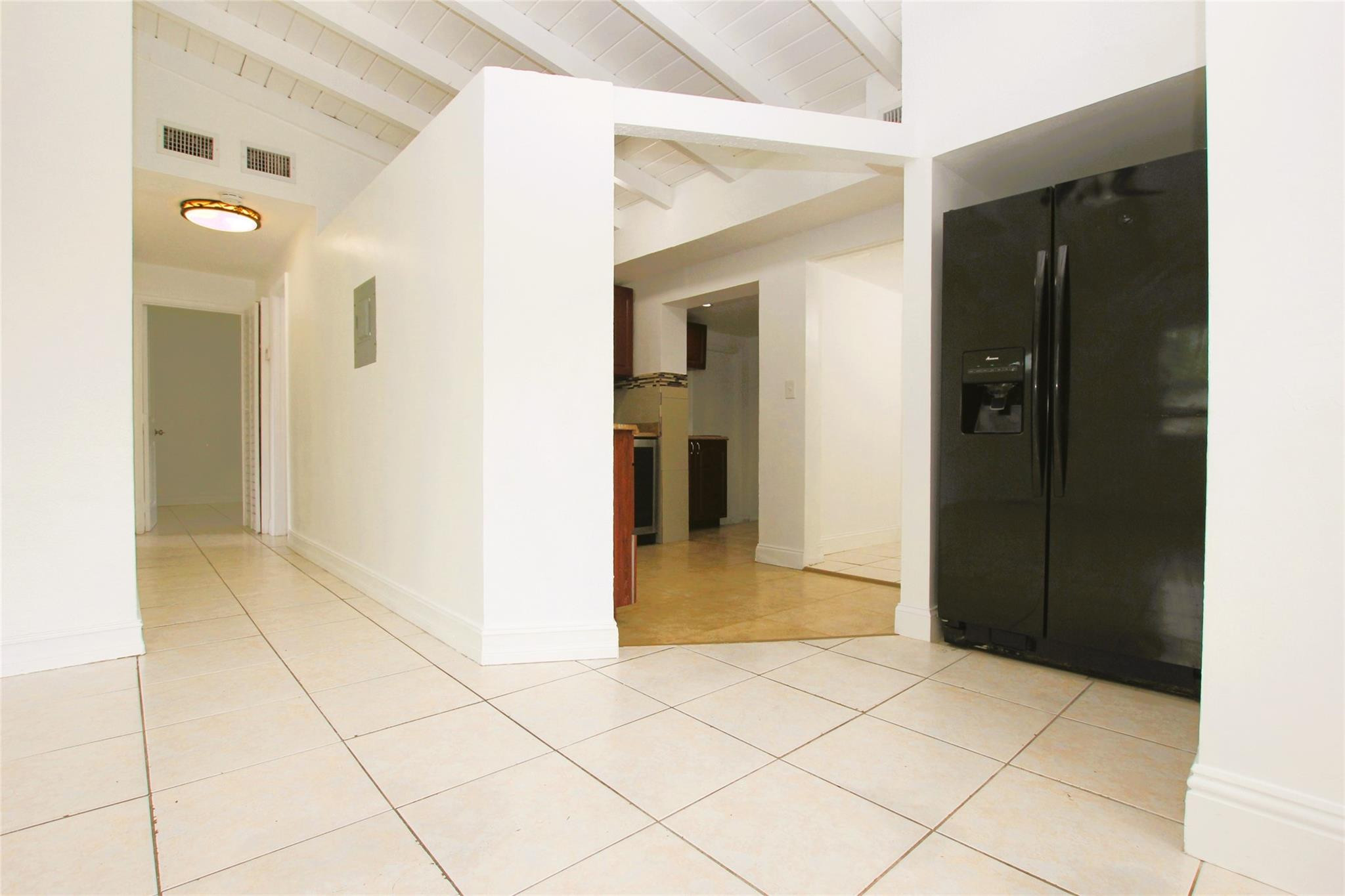 1545 NW 15th Ter