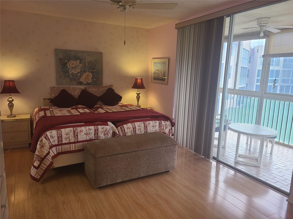 6890 Royal Palm Blvd 210 H