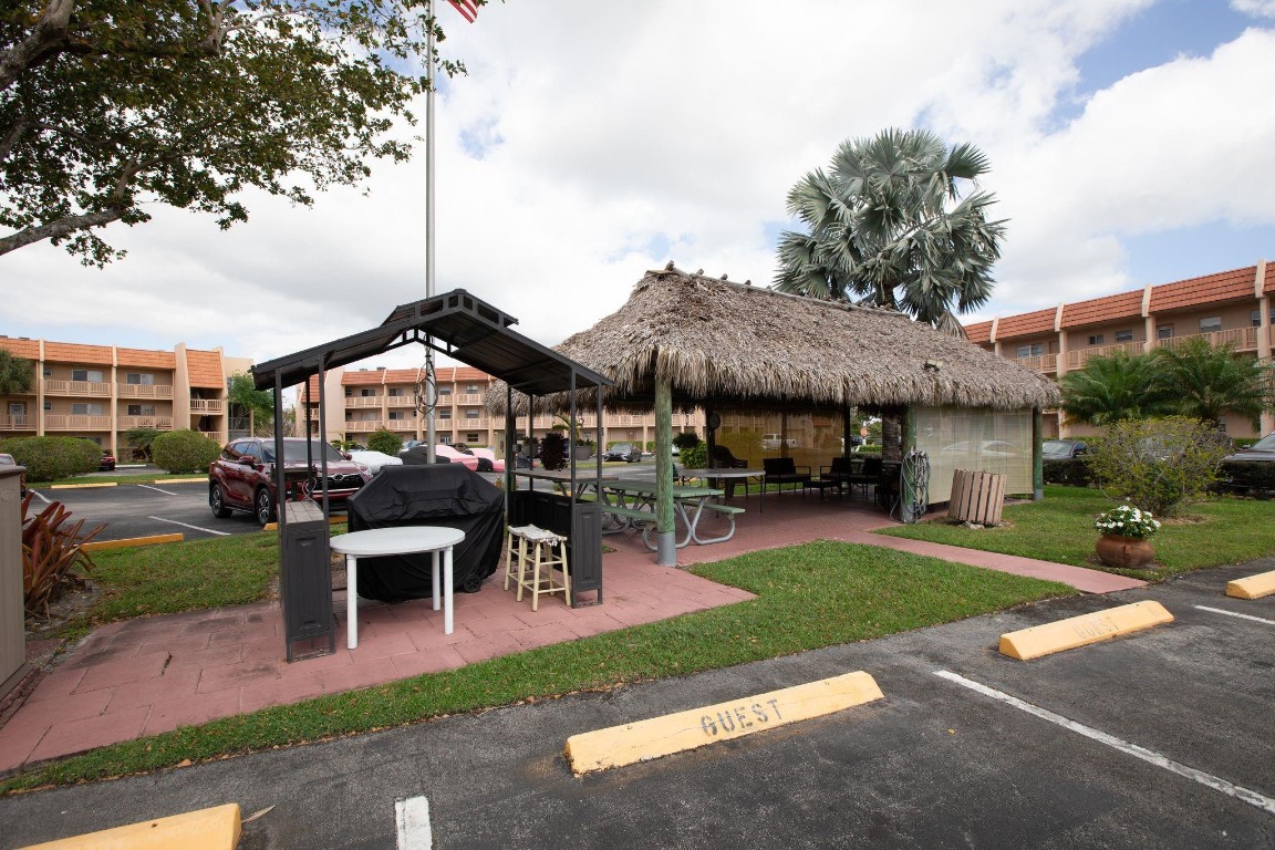 6890 Royal Palm Blvd 210 H