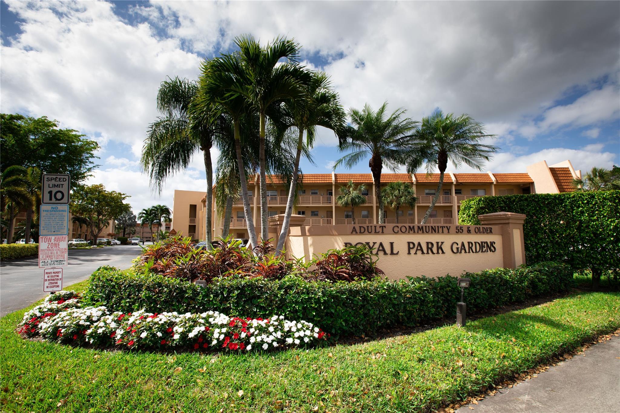 6890 Royal Palm Blvd 210 H