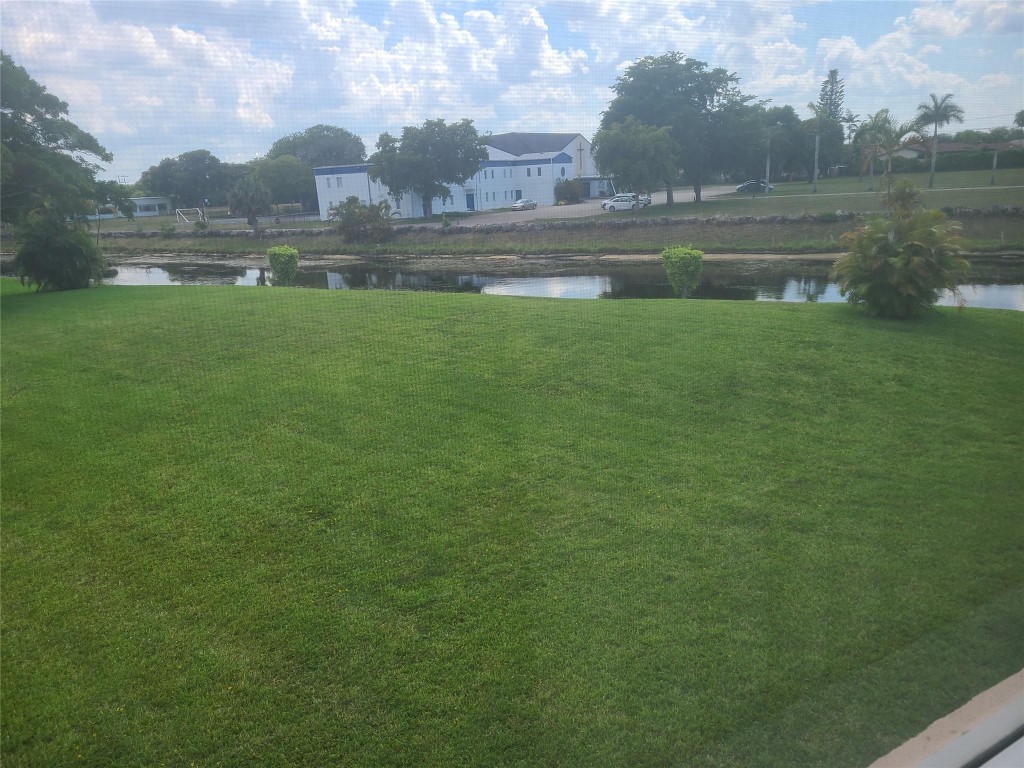 6890 Royal Palm Blvd 210 H