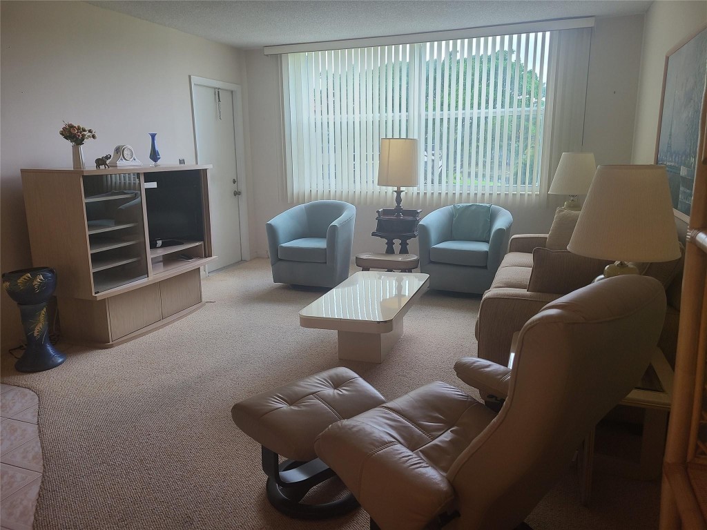 6890 Royal Palm Blvd 210 H