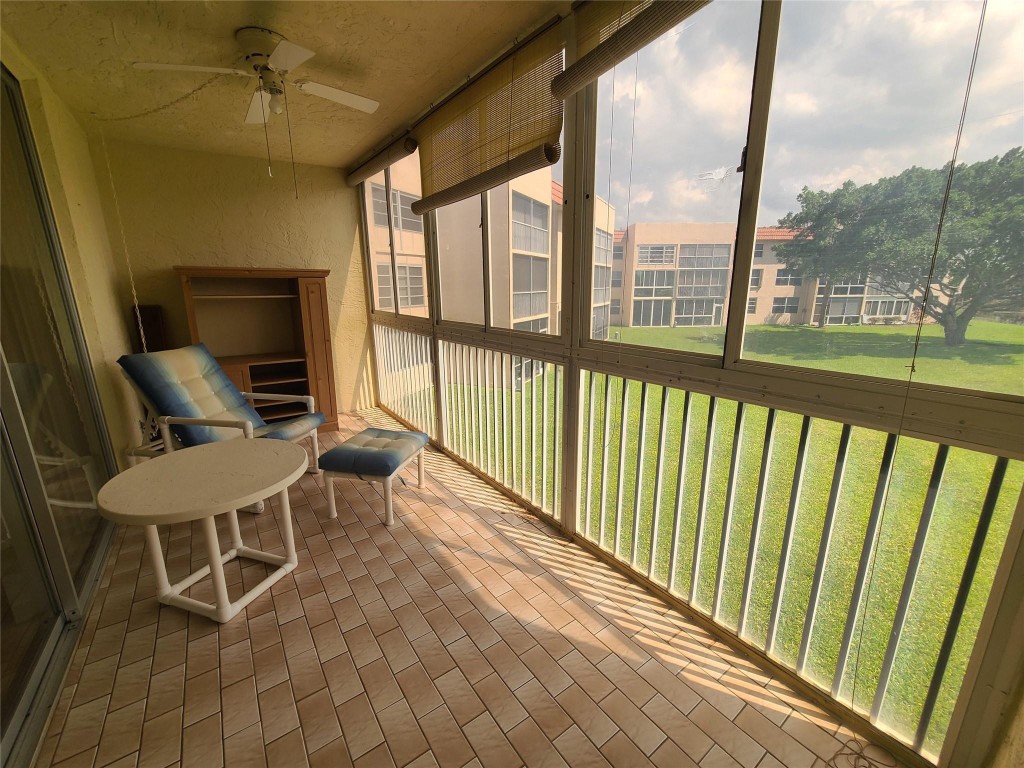 6890 Royal Palm Blvd 210 H