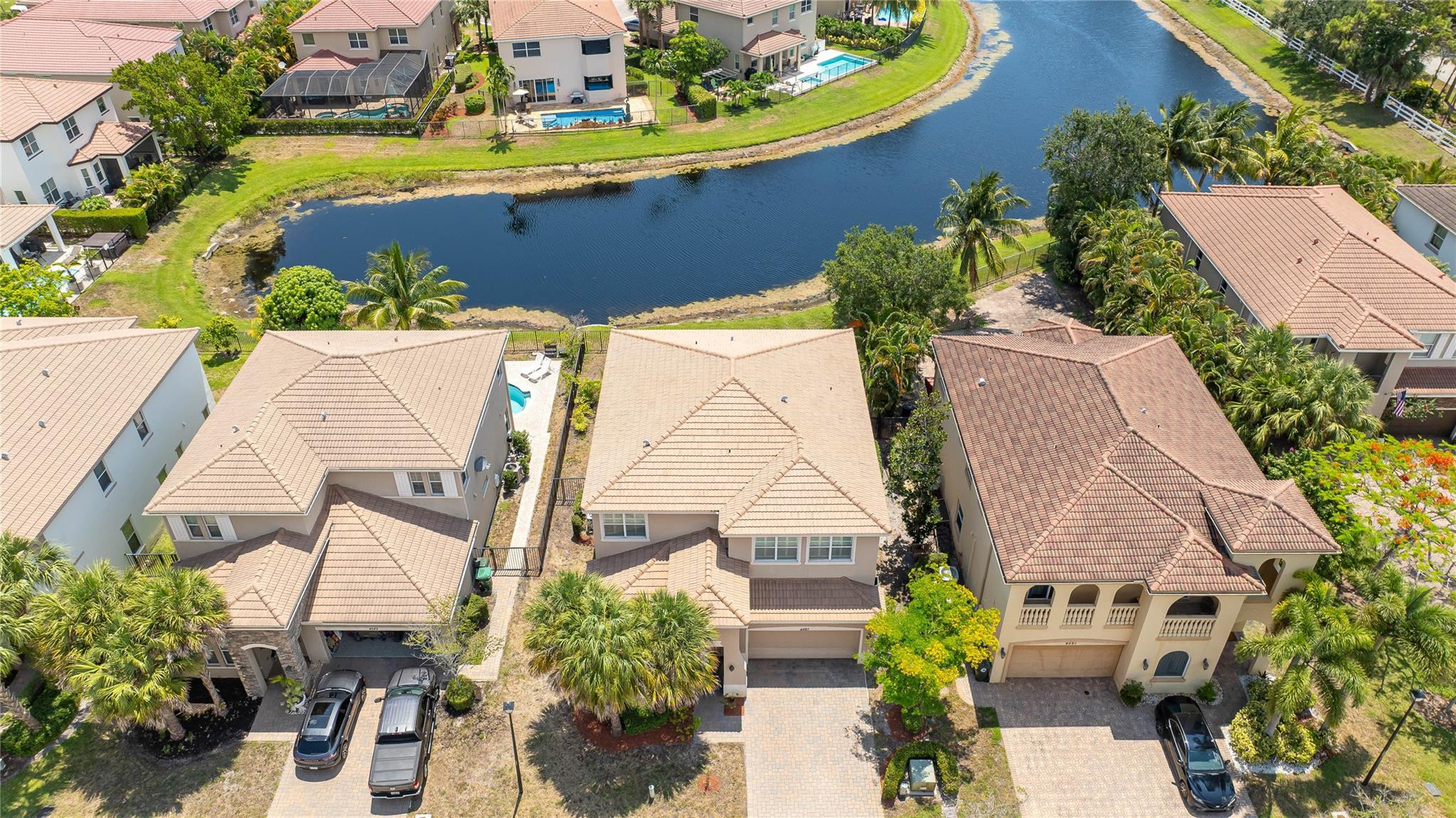 4587 San Mellina Dr