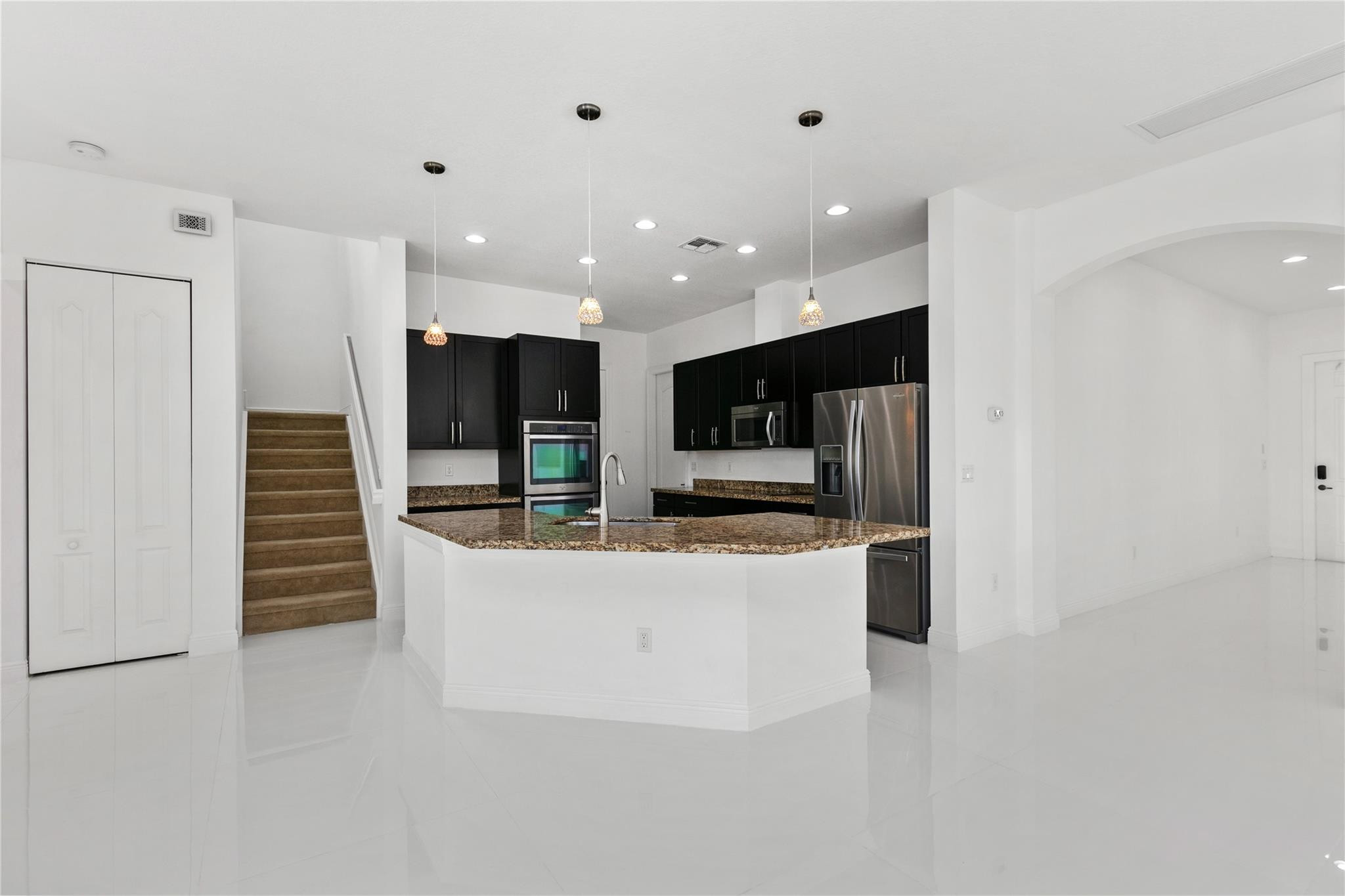 4587 San Mellina Dr