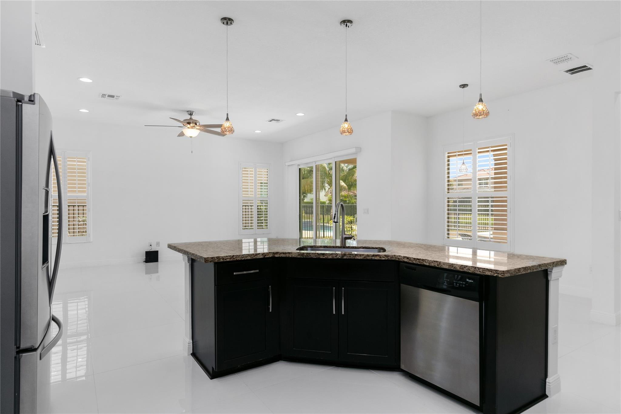 4587 San Mellina Dr