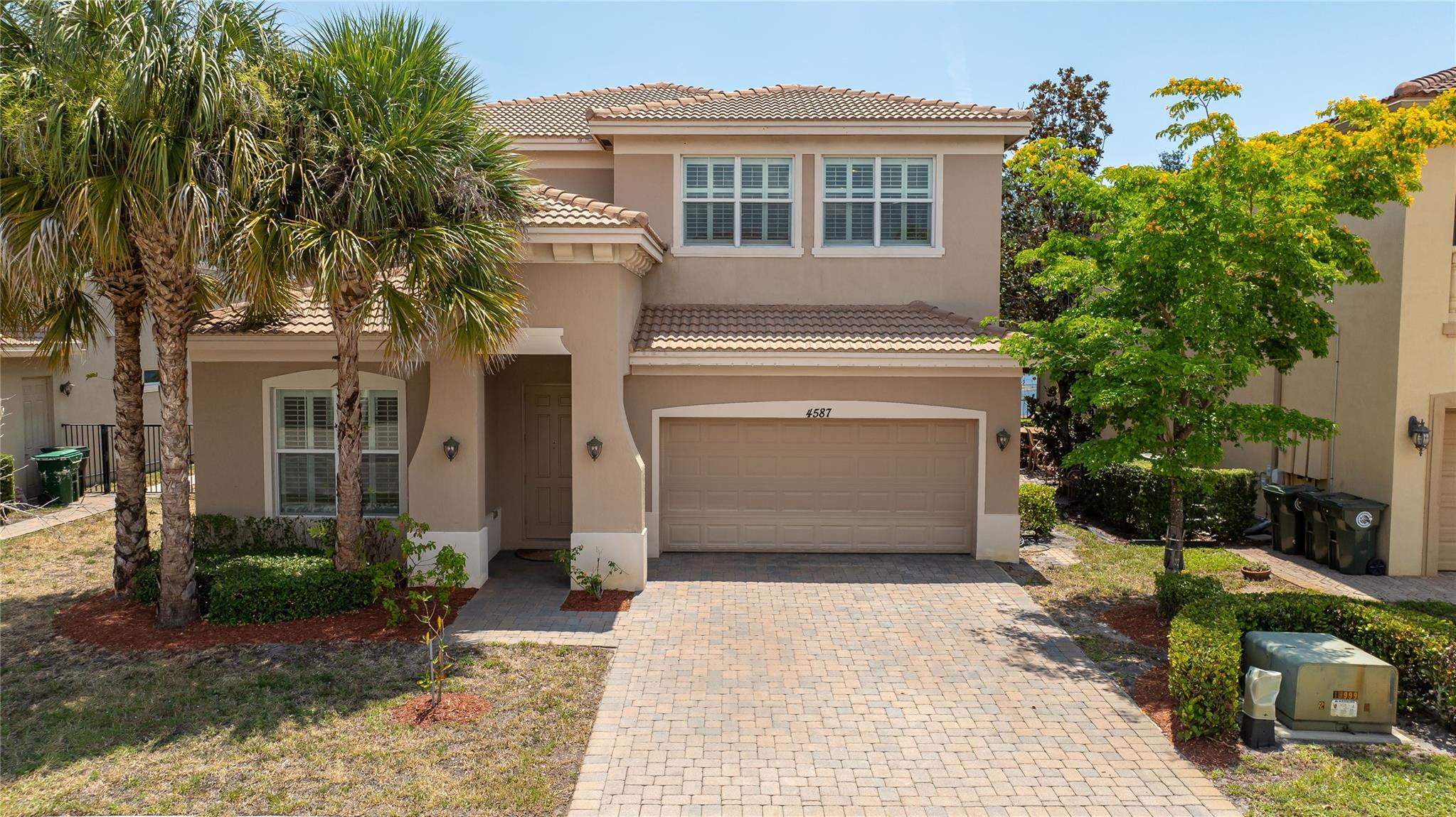 4587 San Mellina Dr