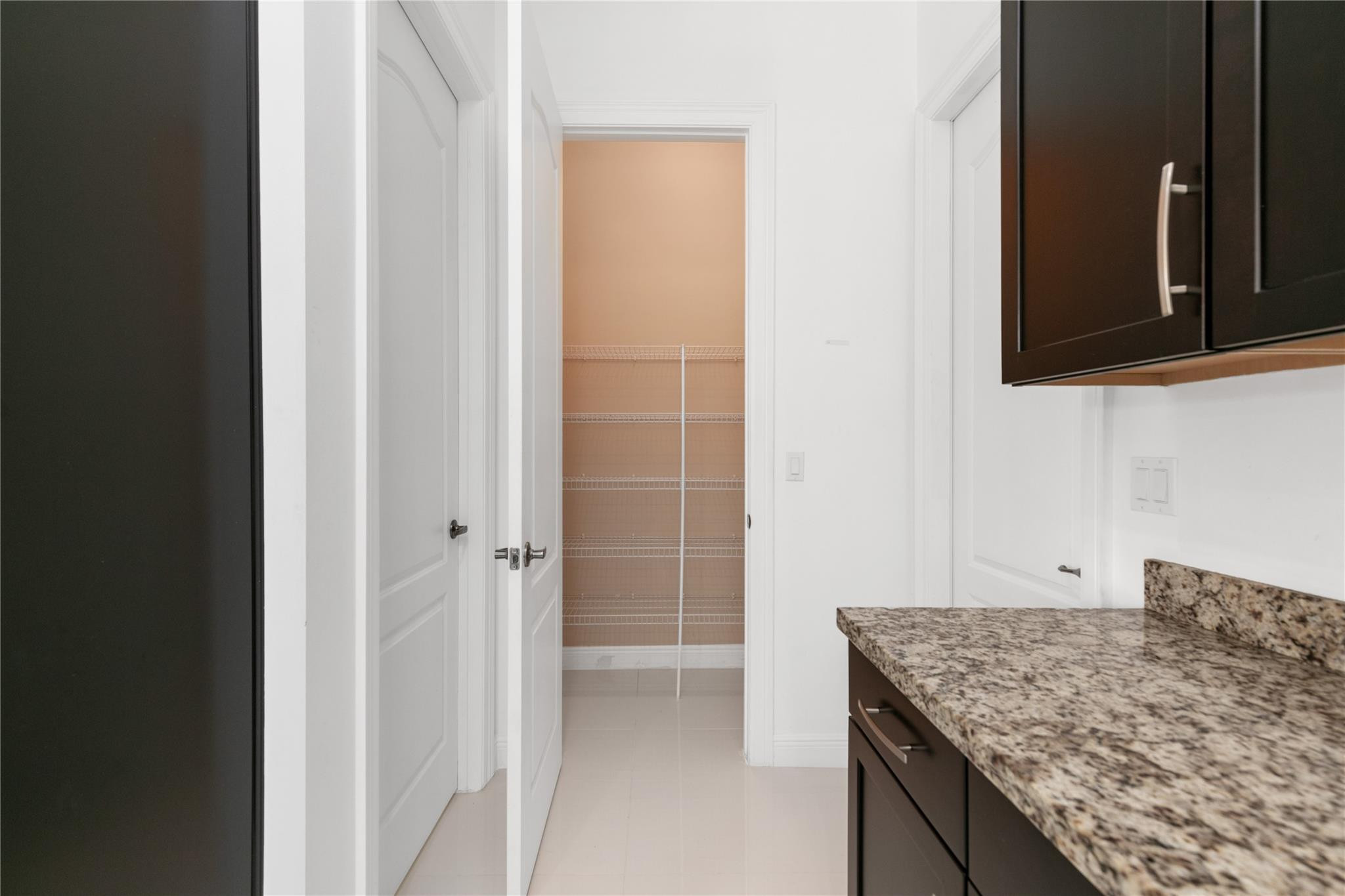 4587 San Mellina Dr