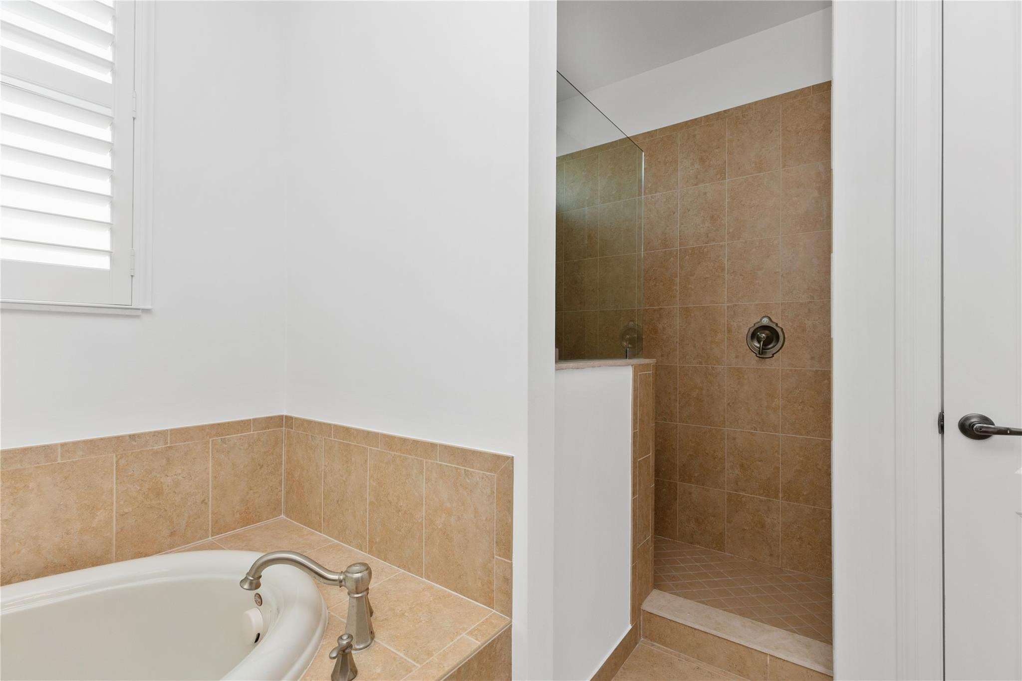 4587 San Mellina Dr
