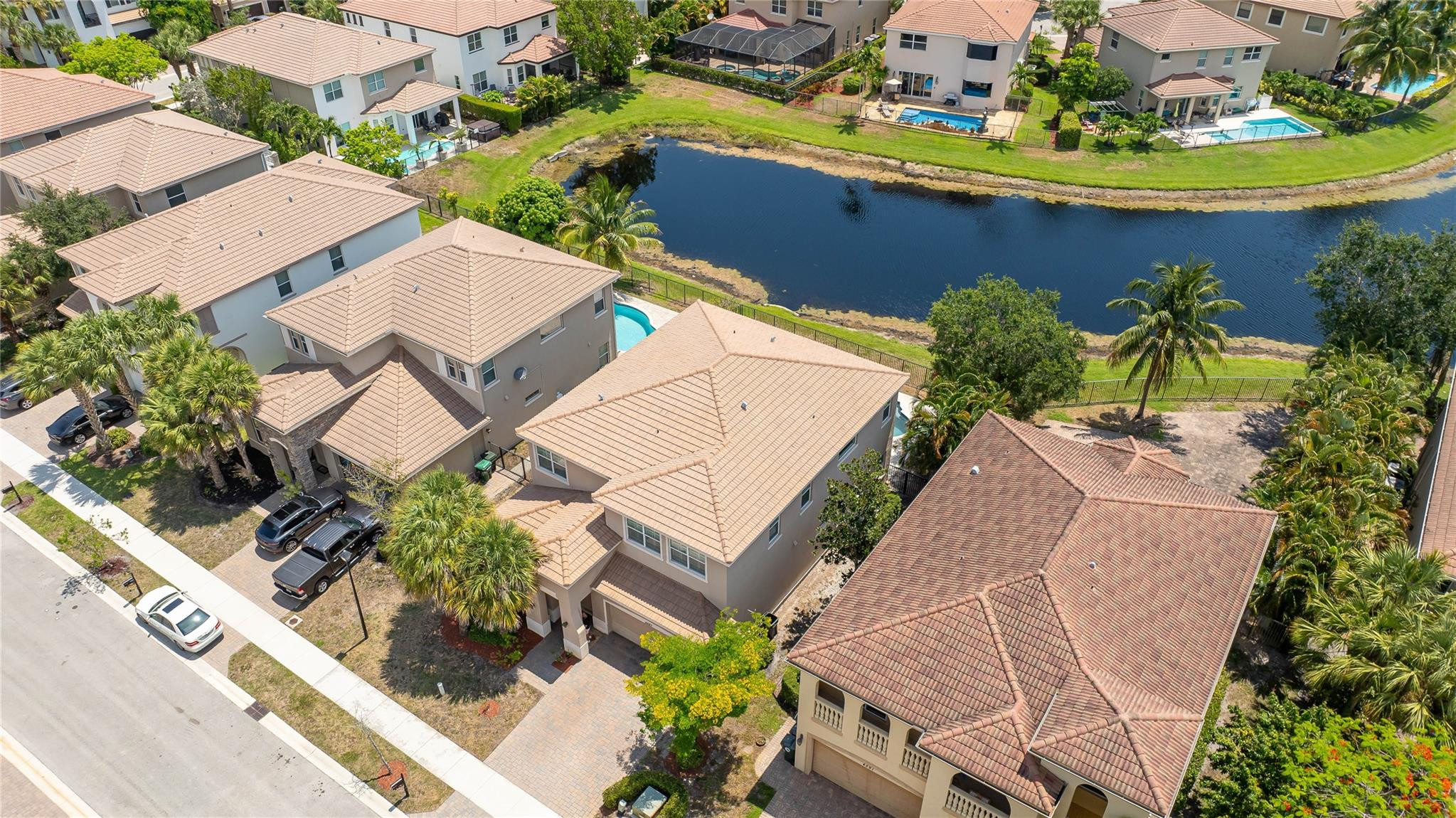 4587 San Mellina Dr