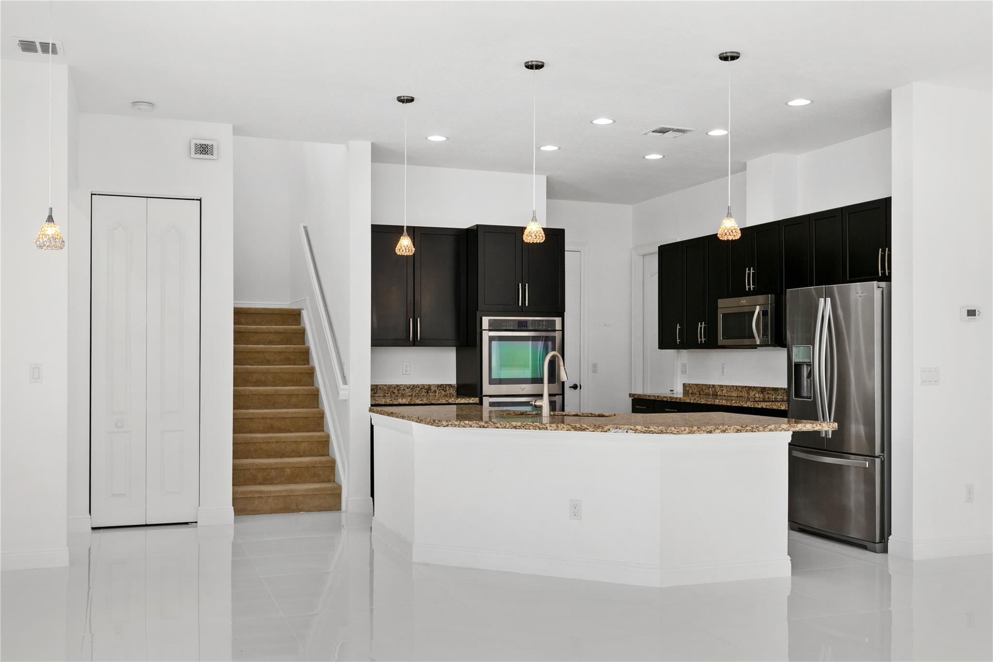 4587 San Mellina Dr