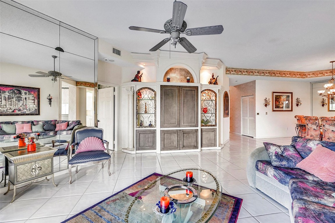 7583 Granville Dr 7583