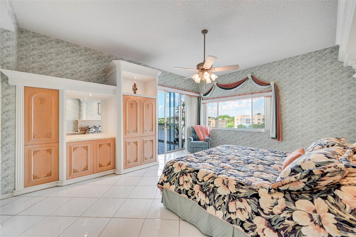 7583 Granville Dr 7583