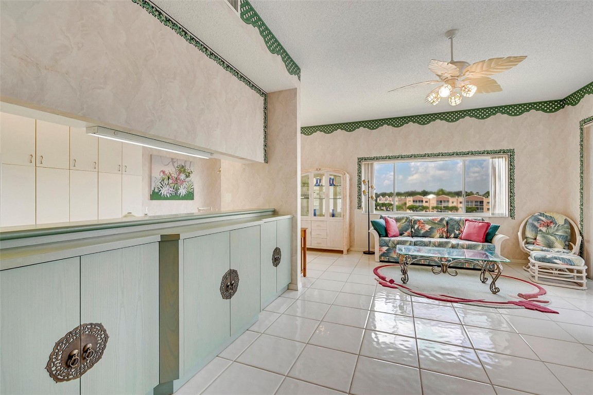 7583 Granville Dr 7583