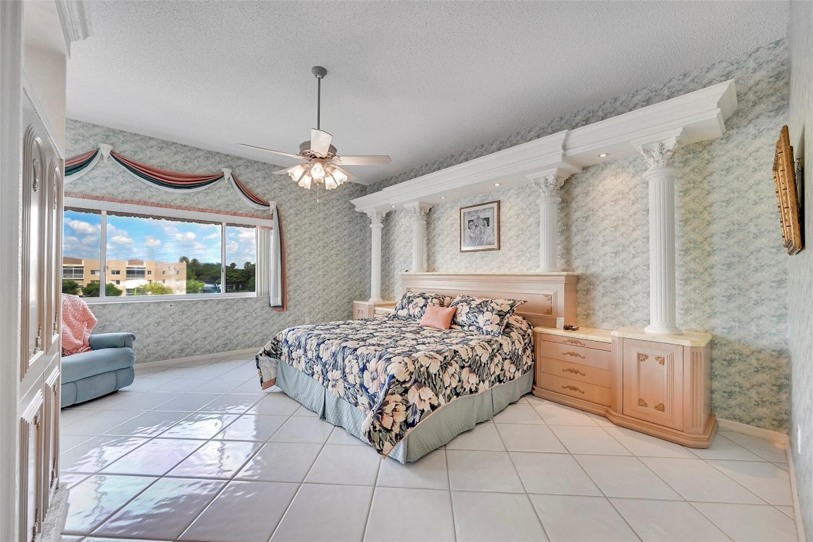 7583 Granville Dr 7583