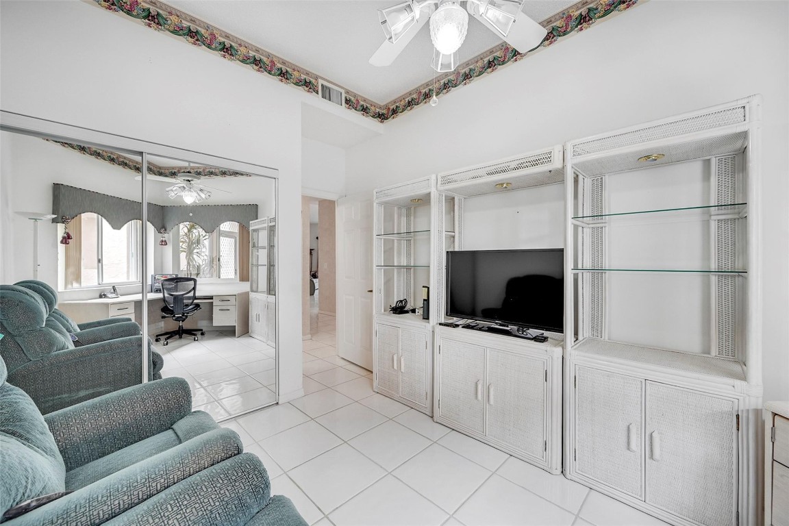 7583 Granville Dr 7583