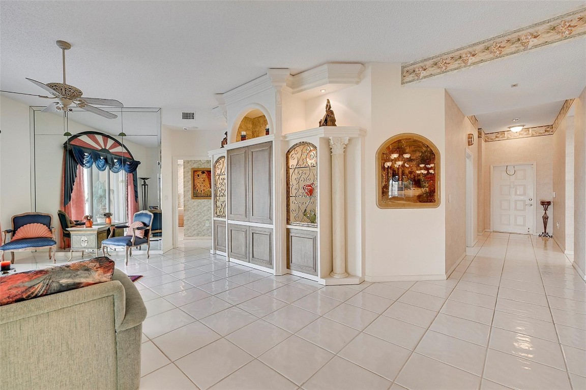 7583 Granville Dr 7583