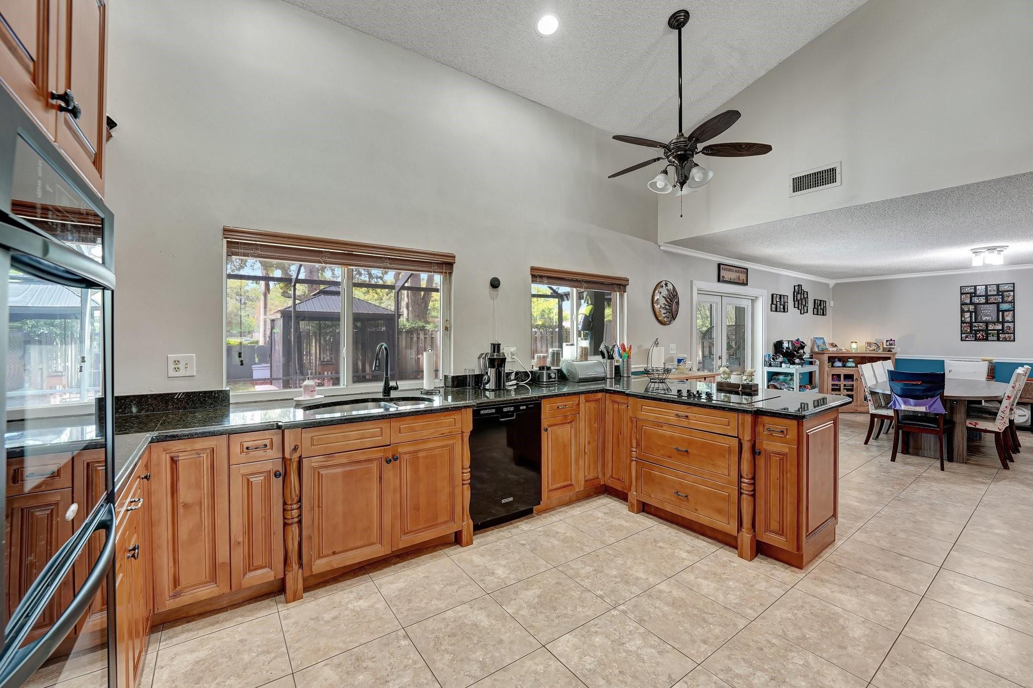 5880 NW 46th Mnr
