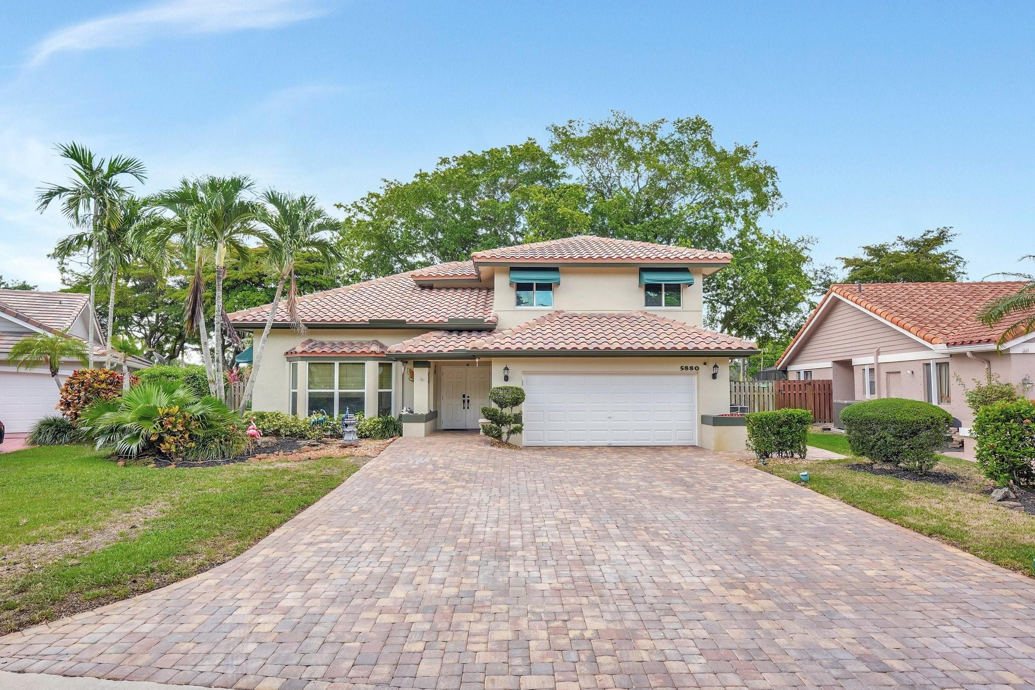 5880 NW 46th Mnr