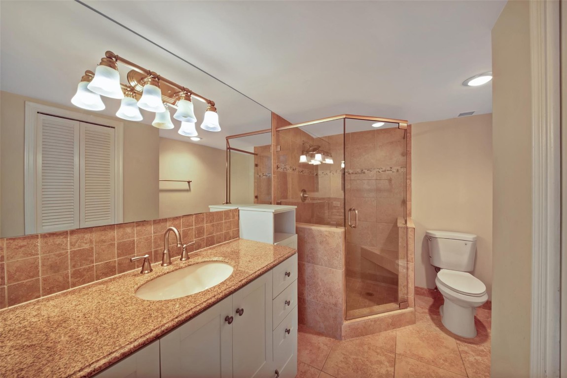 750 NE Spanish River 403