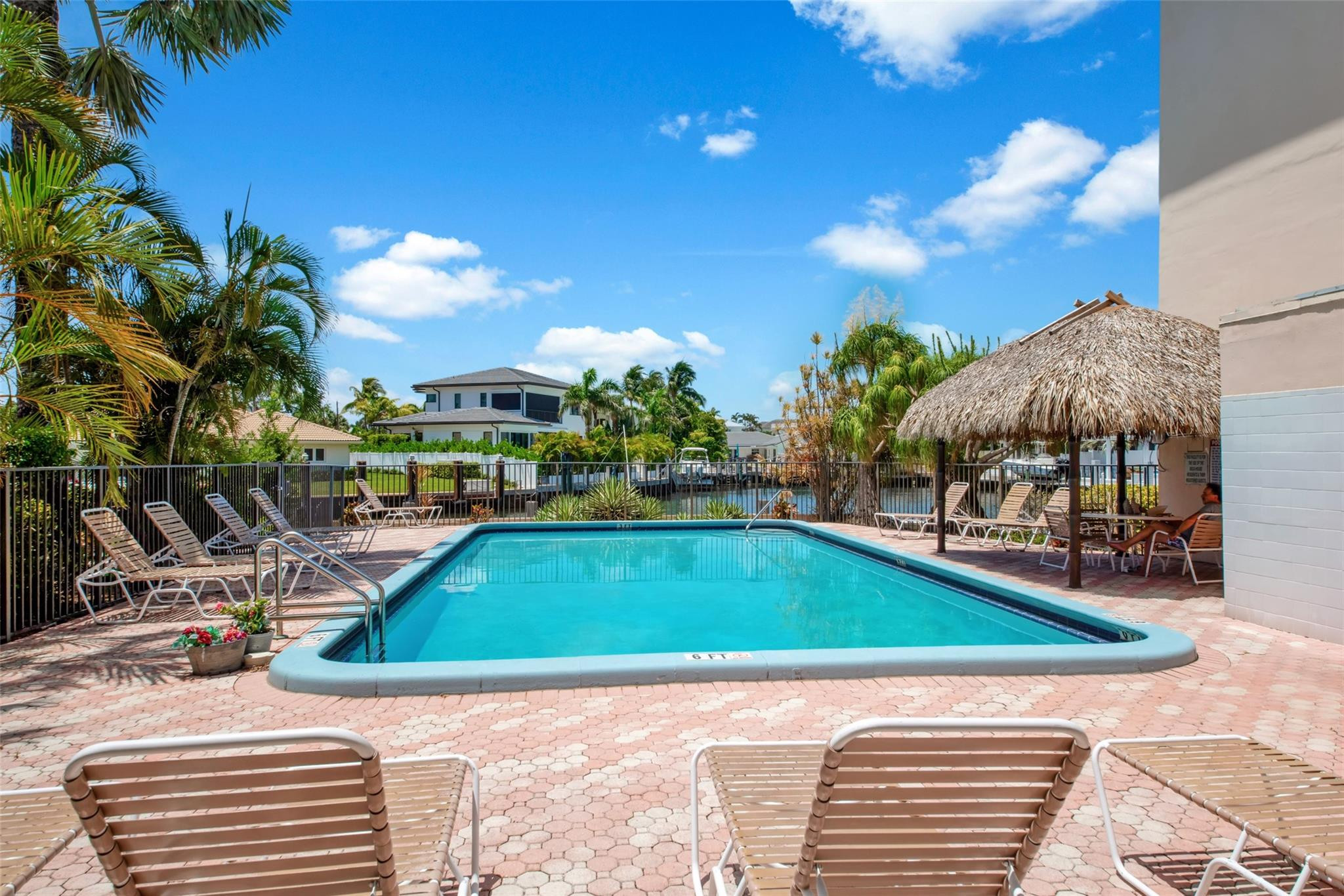 750 NE Spanish River 403