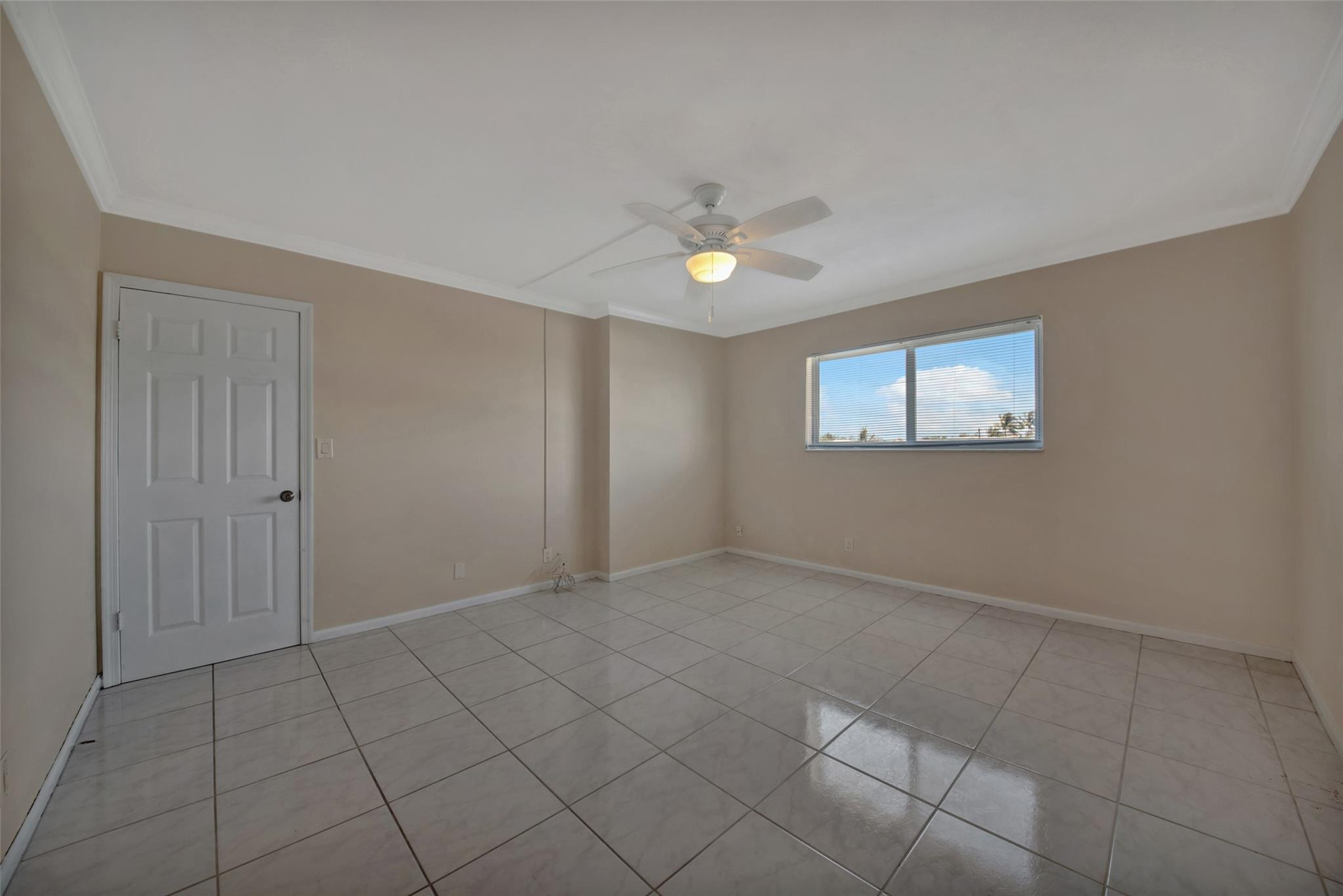 750 NE Spanish River 403