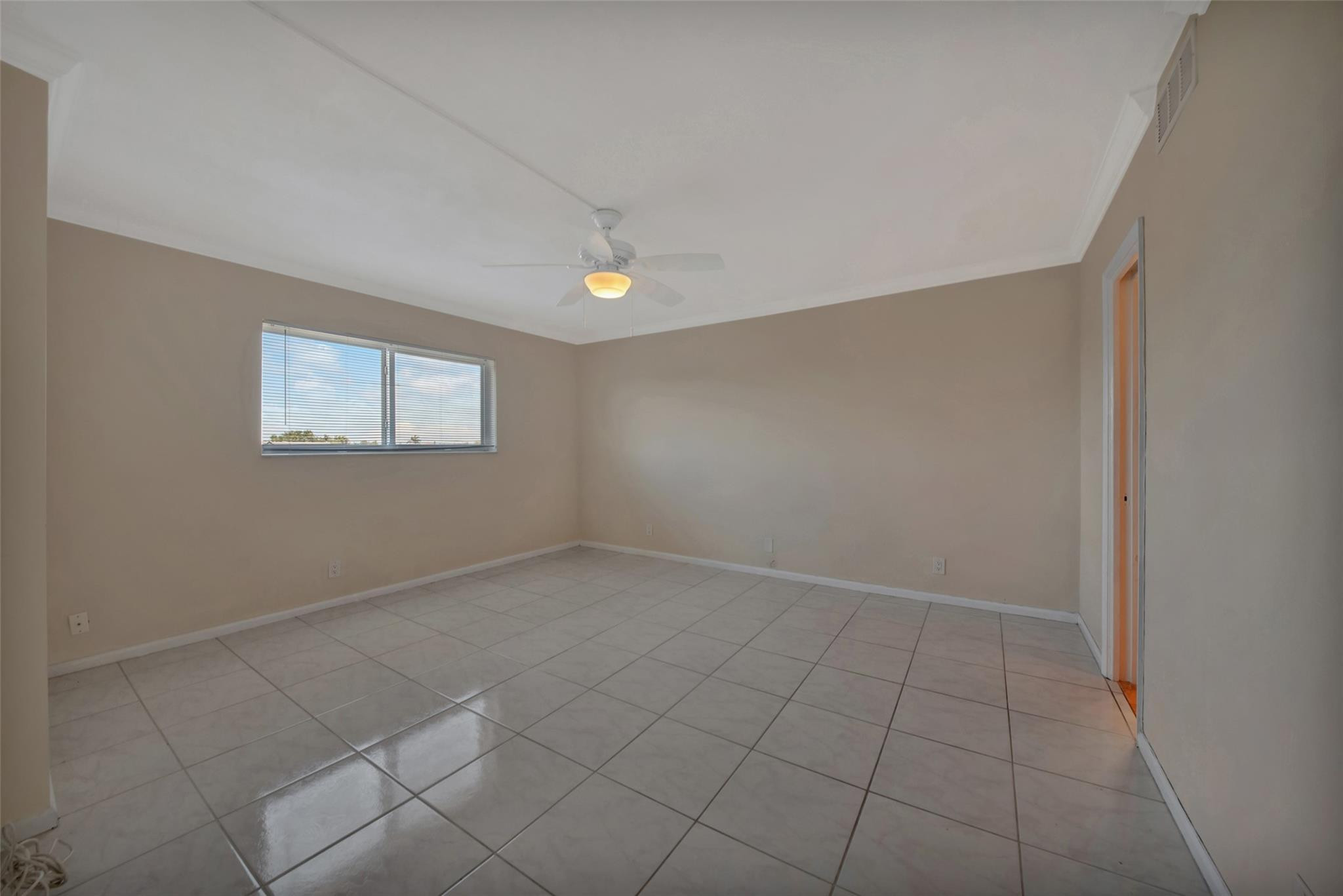 750 NE Spanish River 403