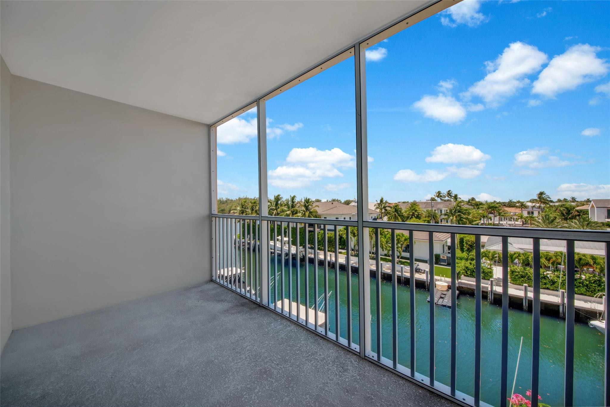 750 NE Spanish River 403