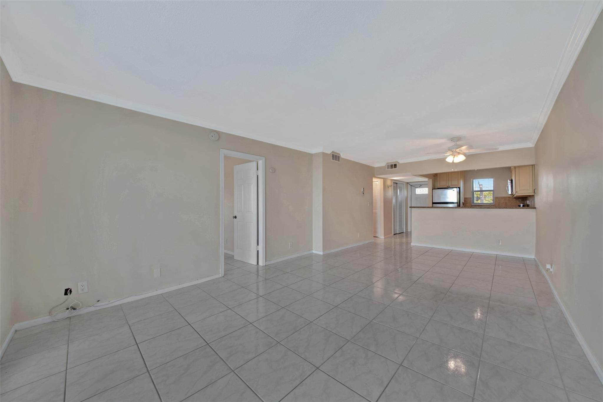 750 NE Spanish River 403