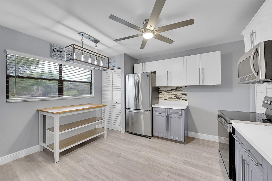 1818 Hammock Blvd 222