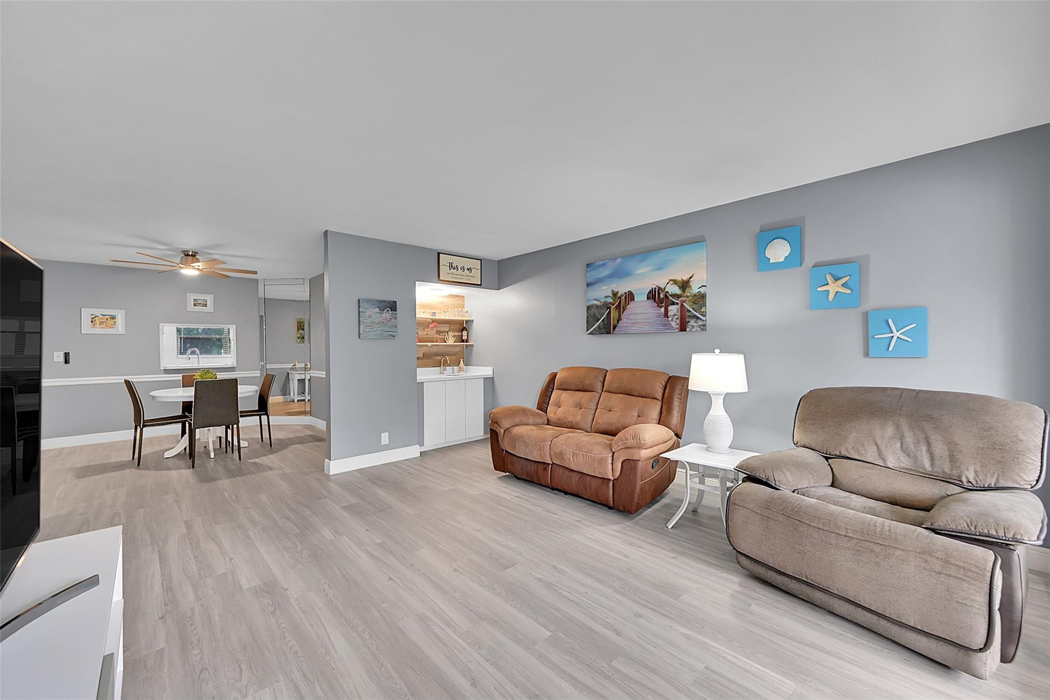 1818 Hammock Blvd 222