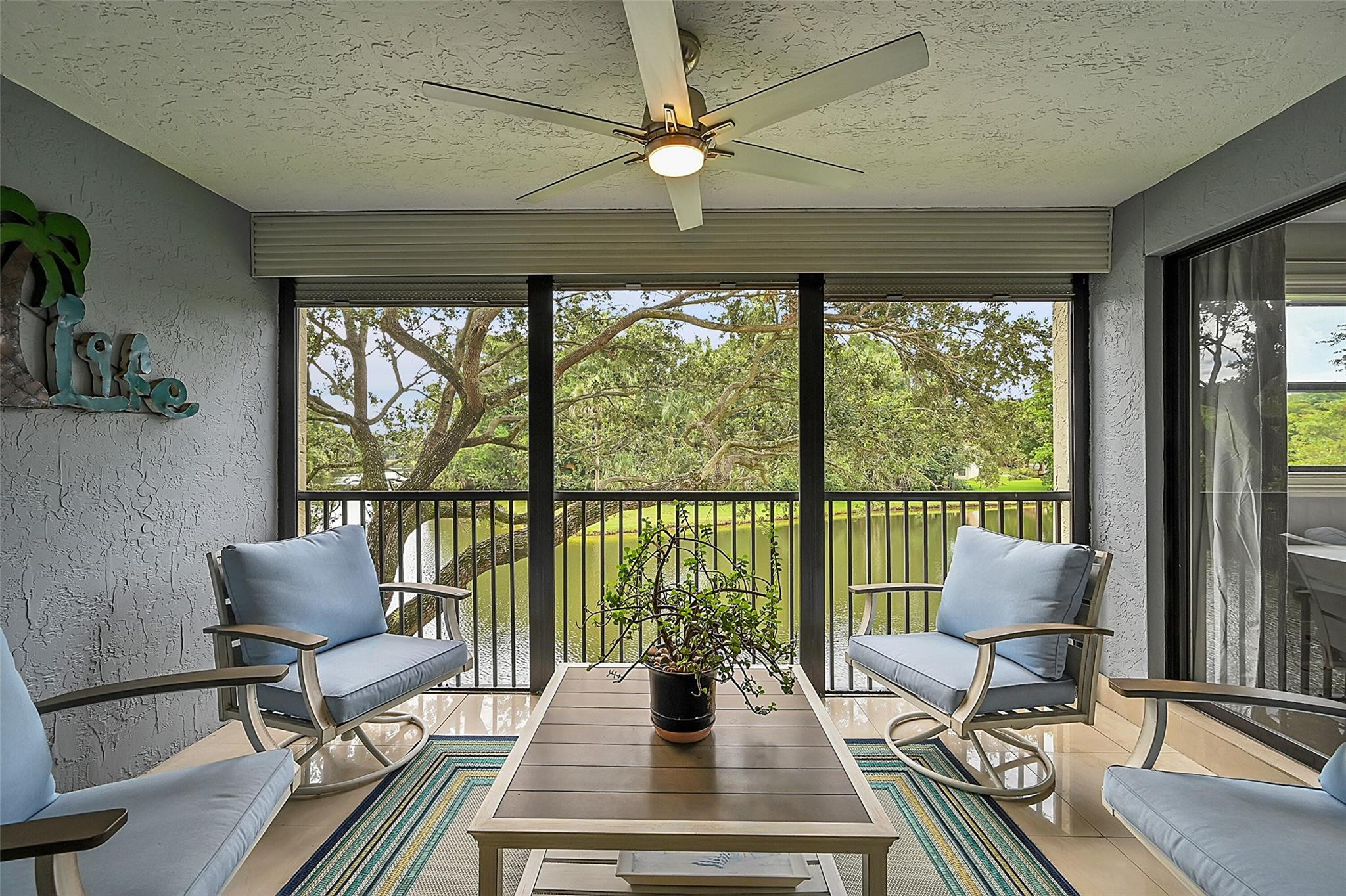 1818 Hammock Blvd 222