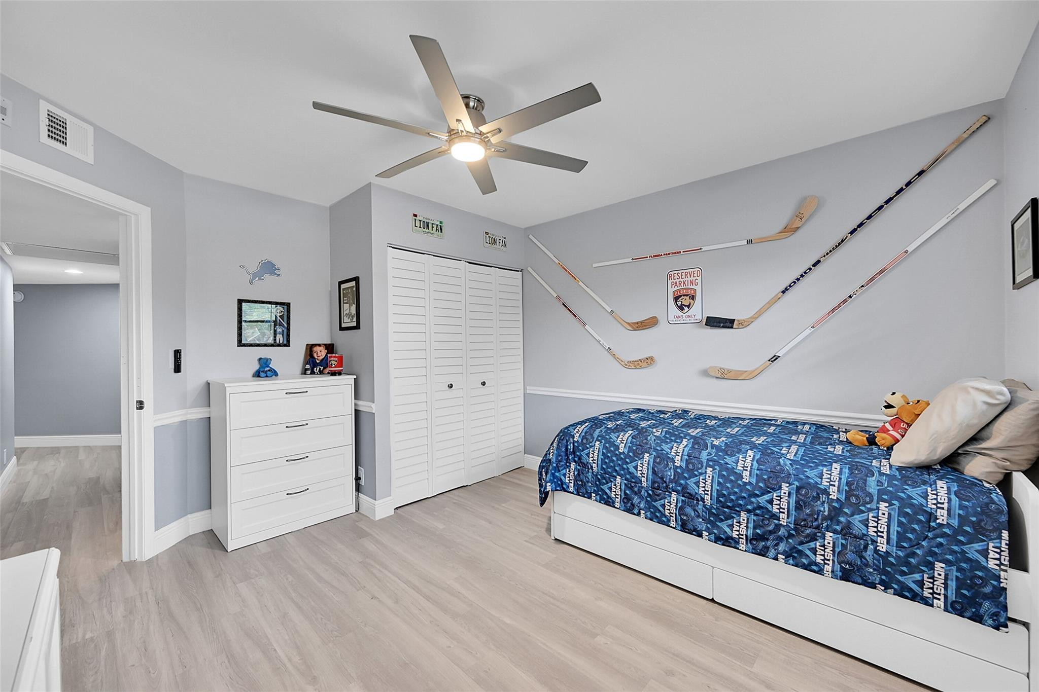 1818 Hammock Blvd 222