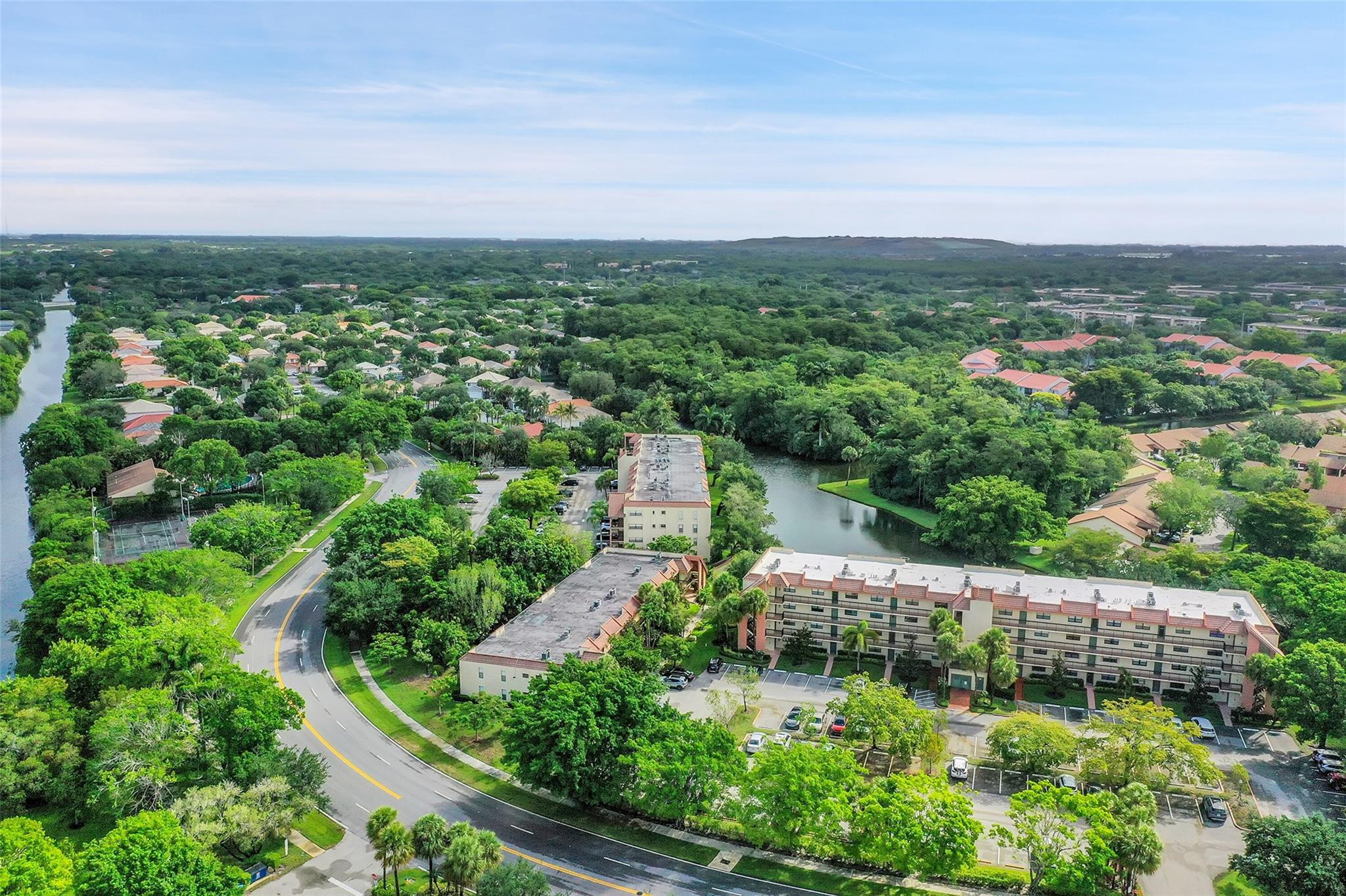 1818 Hammock Blvd 222