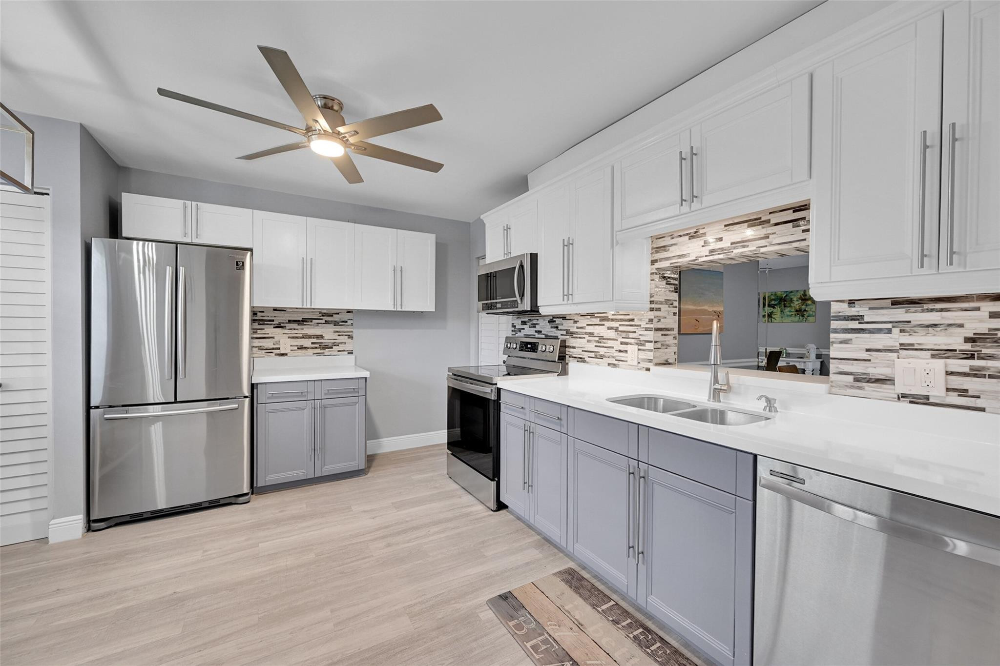 1818 Hammock Blvd 222