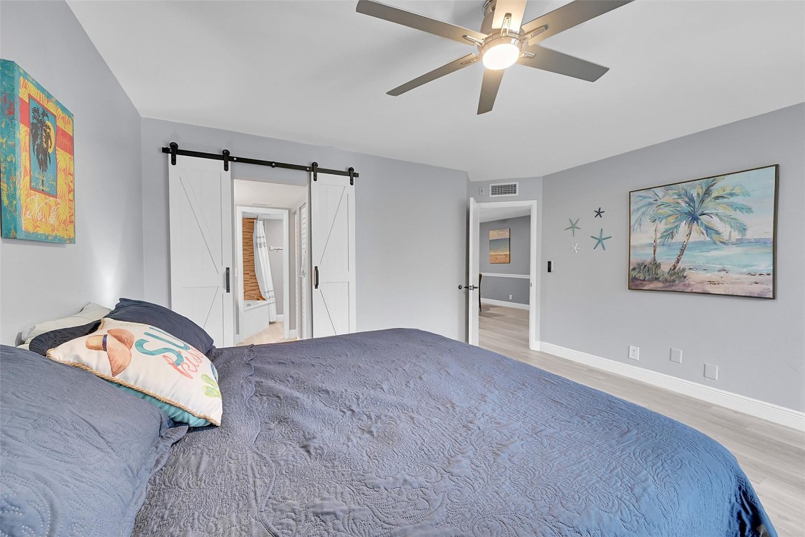 1818 Hammock Blvd 222