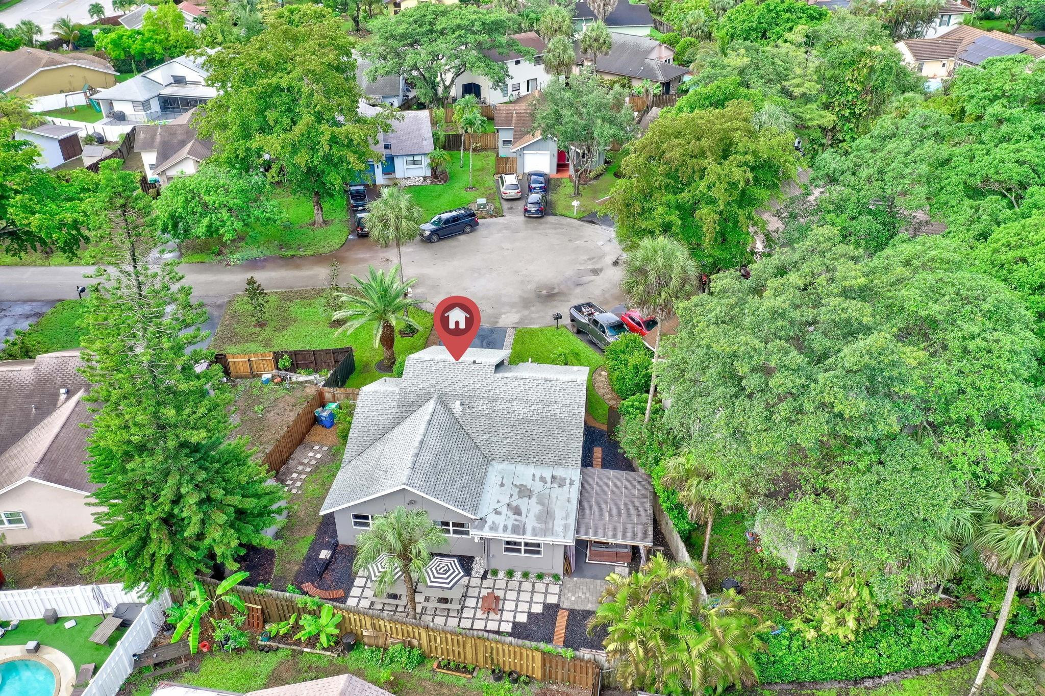 7327 NW 38th Court