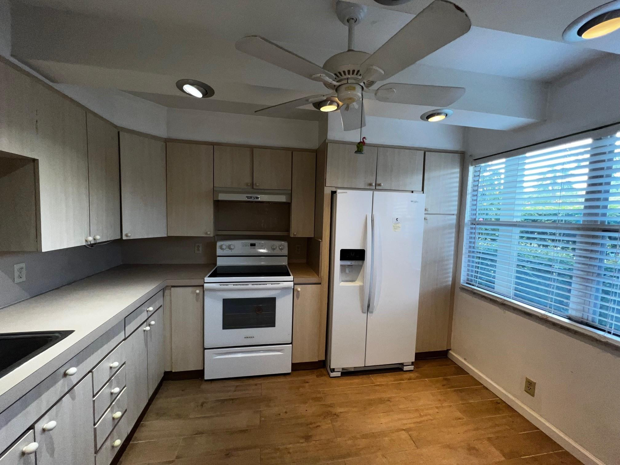 2901 Victoria Cir D1