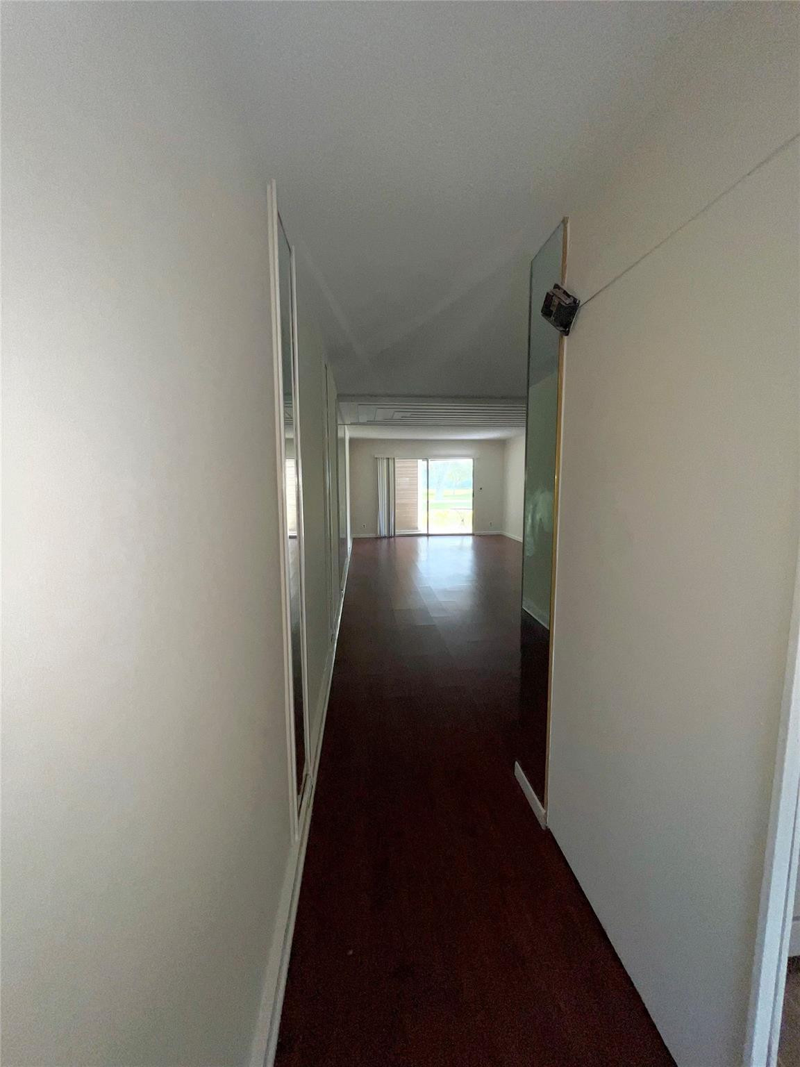 2901 Victoria Cir D1