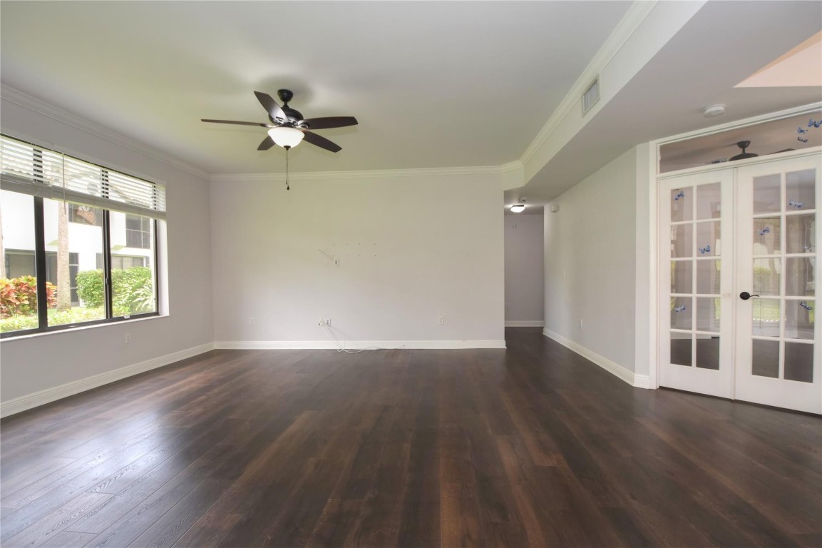 7525 NW 61st Ter 701