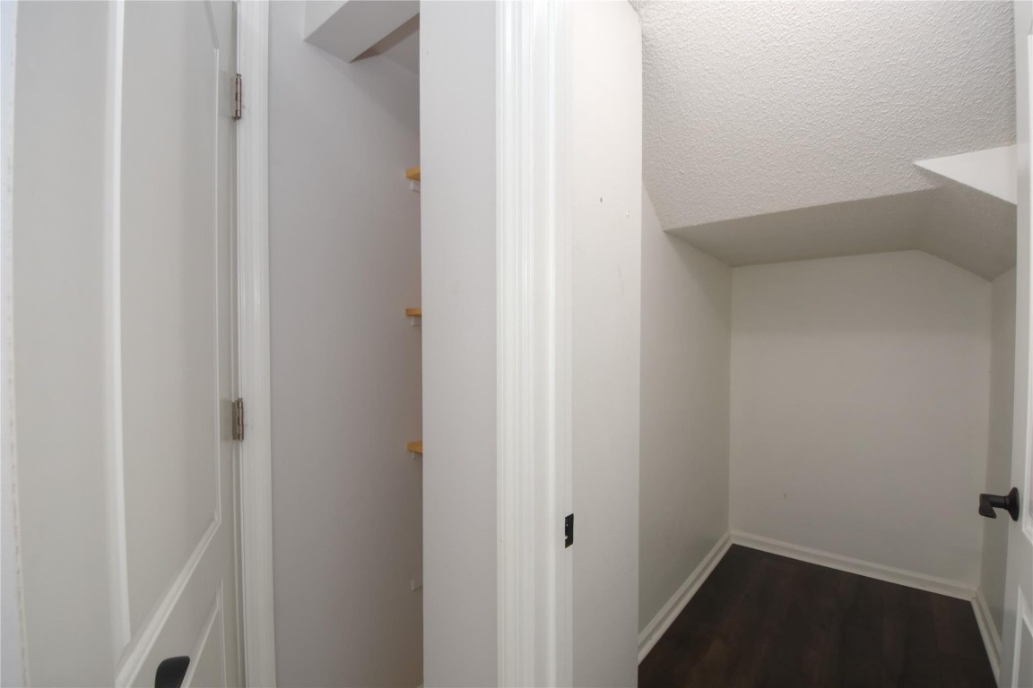 7525 NW 61st Ter 701