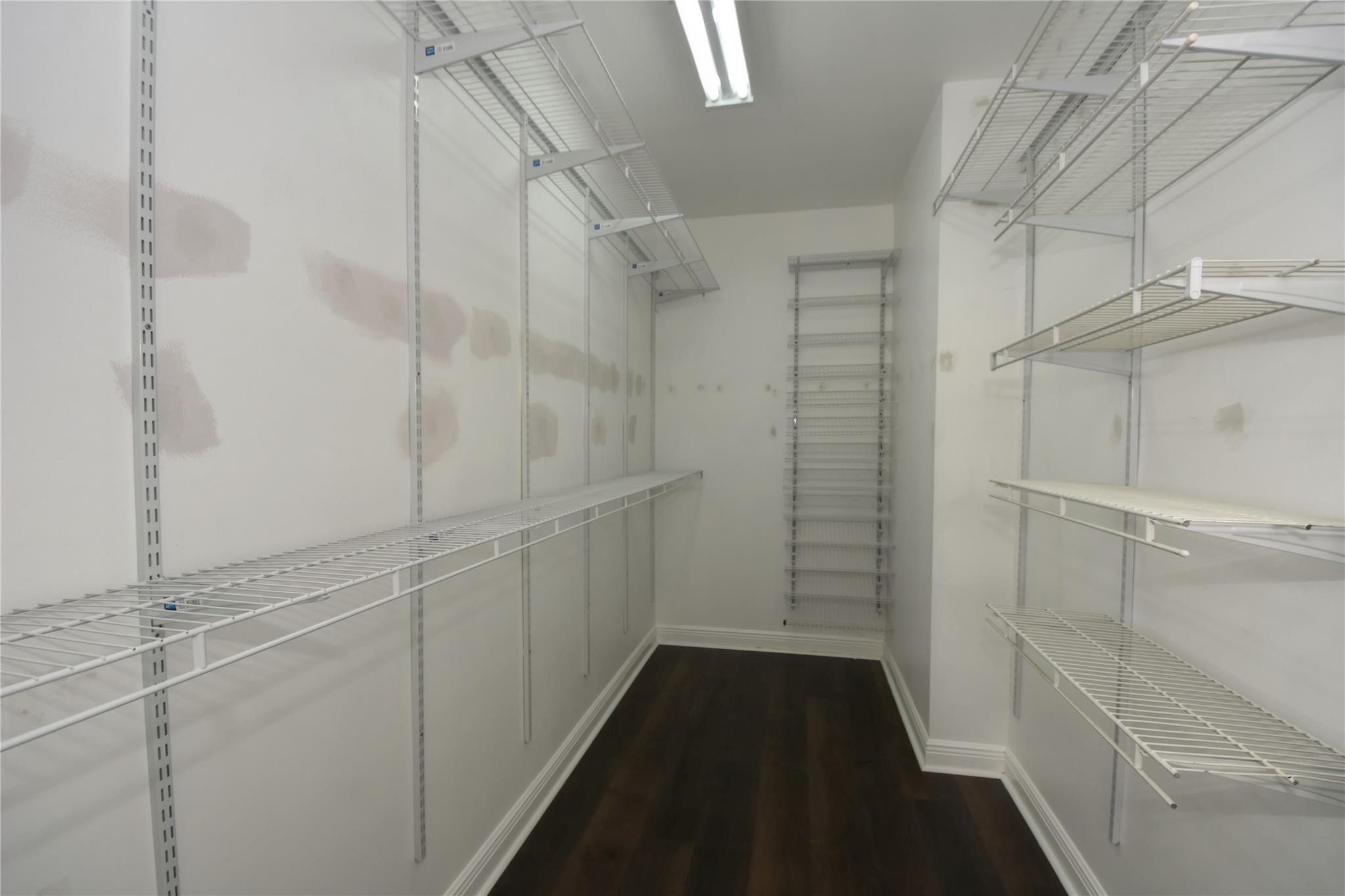 7525 NW 61st Ter 701