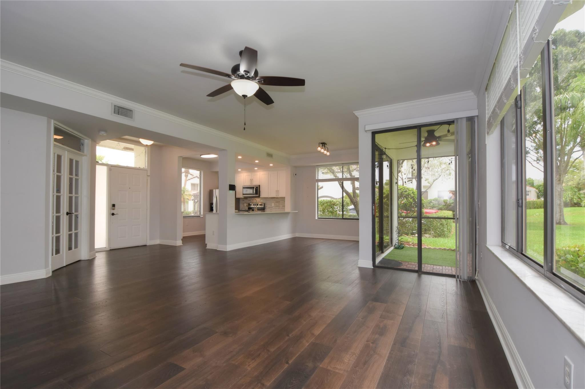 7525 NW 61st Ter 701