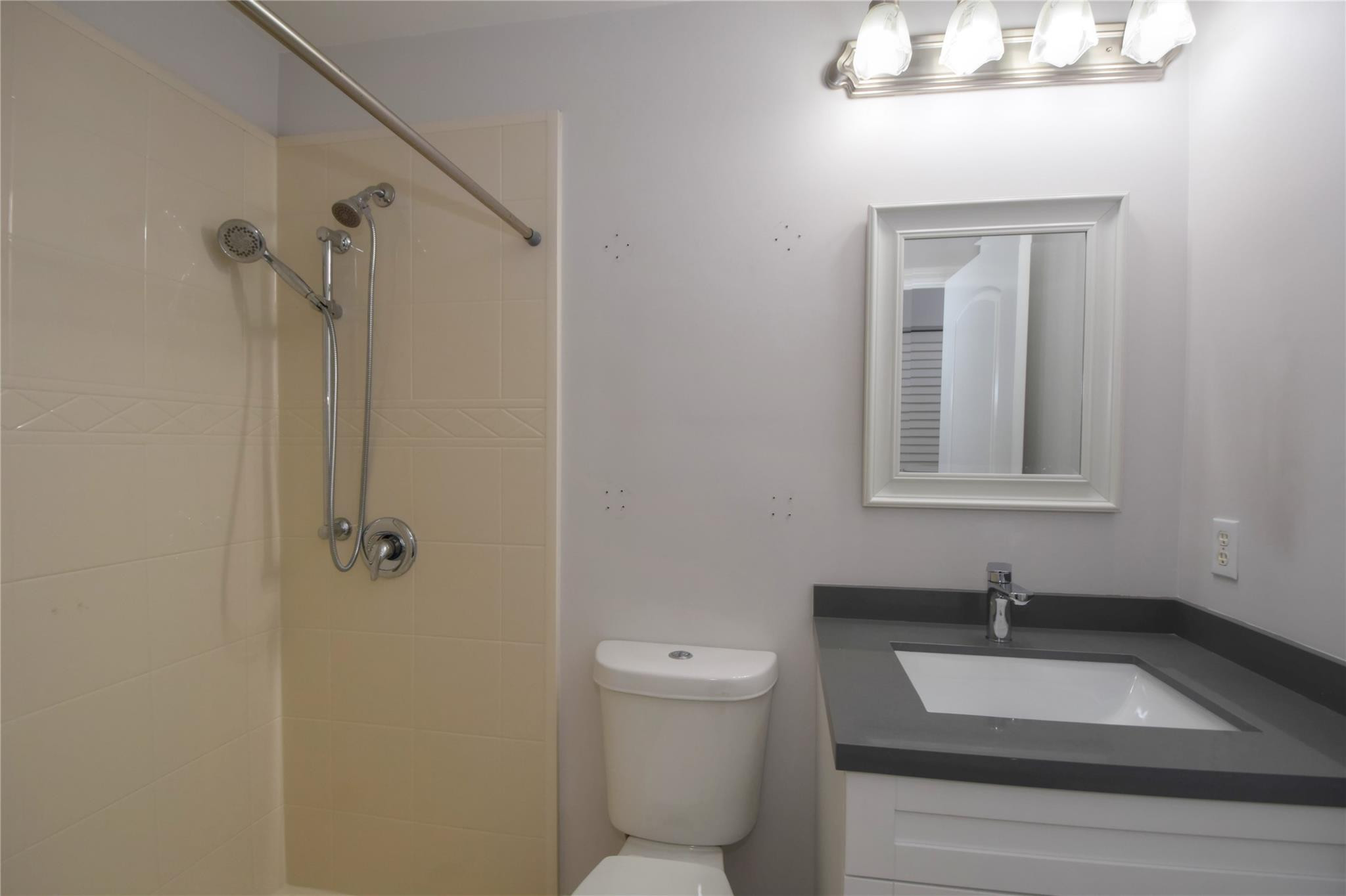 7525 NW 61st Ter 701