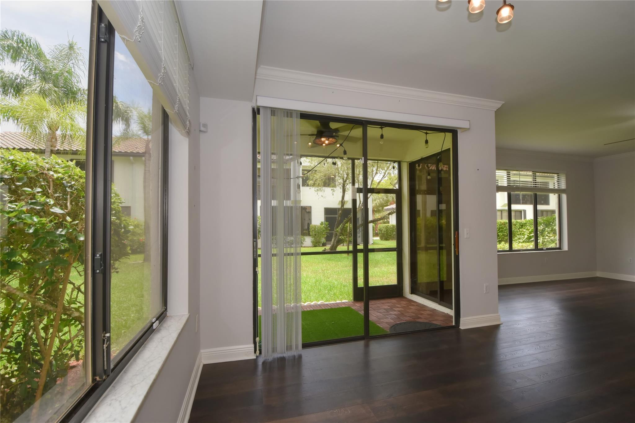 7525 NW 61st Ter 701