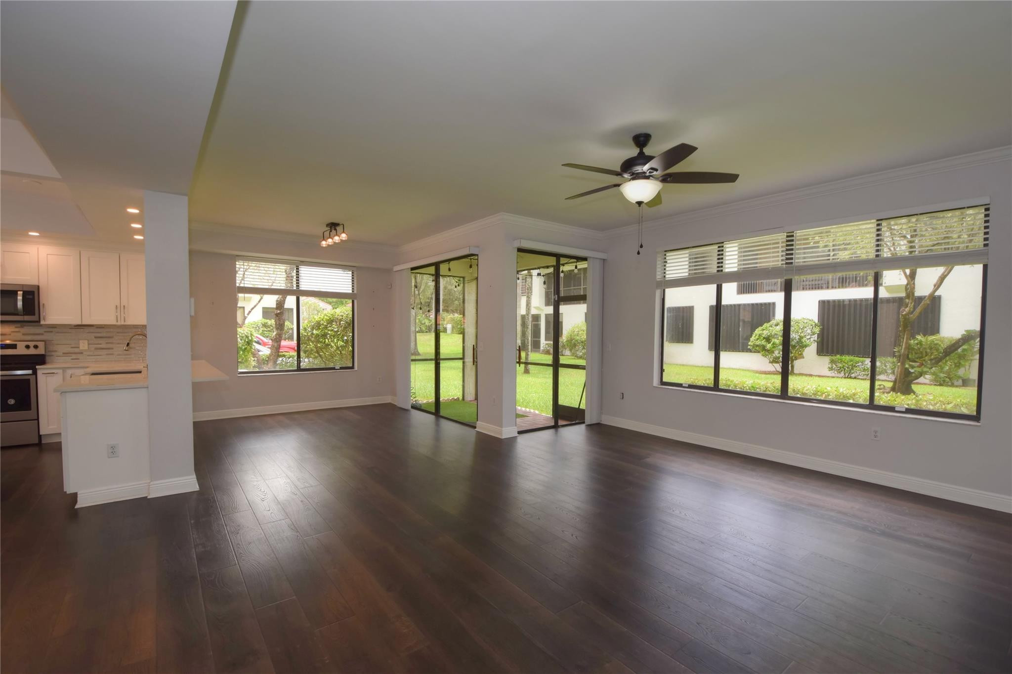 7525 NW 61st Ter 701