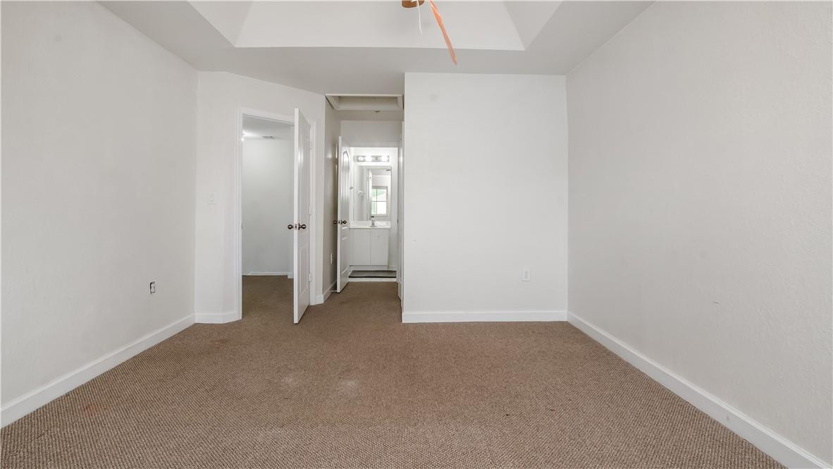 100 S JACARANDA C.C. 200